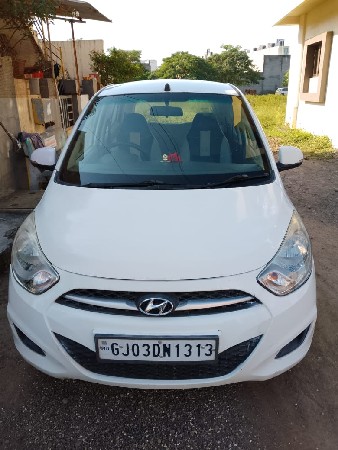 i 10 top modal