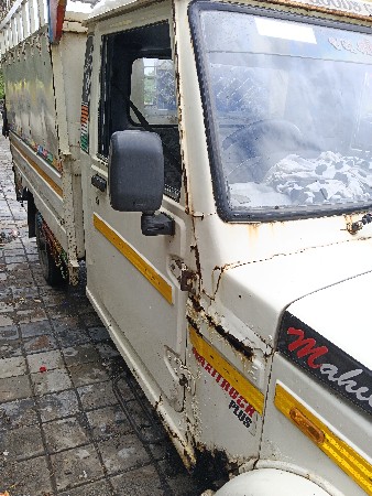 Bolero maxi truck
