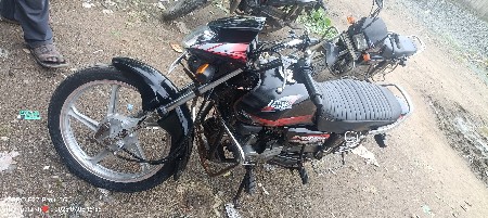 મોટરસાયકલ વેસવાની છે