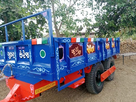 જય સીતારામ નું ફોરવીલ ટેલર વેચવાનું