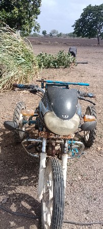 ગાડી વેચવાની છે