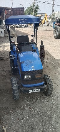 sonalika 4×4 vechvanu chhe