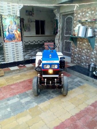 tractor veshavanu chhe