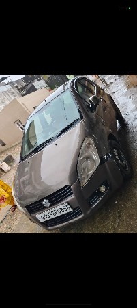 ગાડી વહેંચવાની છે
