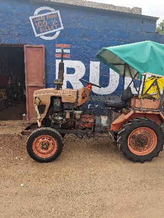 tractor