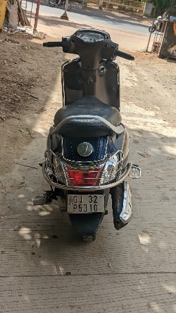 access 125