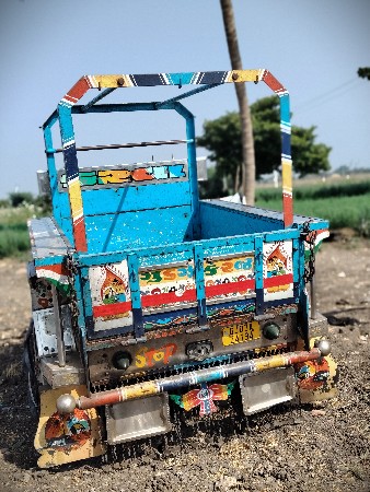 રીક્ષા 2014 વીમો સાલુ