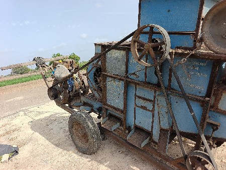 હલર વેચવાનુ છે