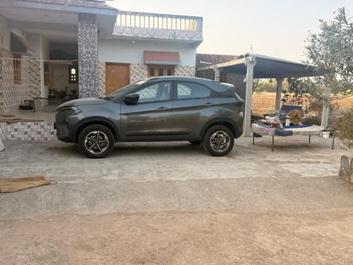 ટાટા નેક્સોન વેચવાની છે