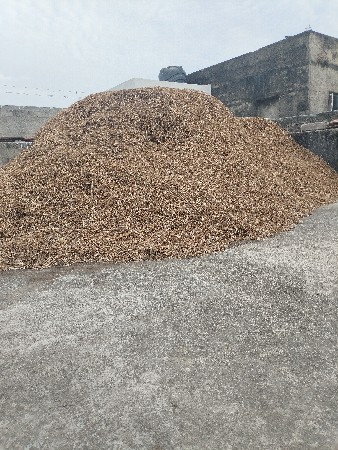 મગફળી નો ચારો વેચવાનો છે