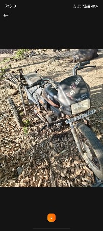 ગાડી વેચવાની છે ત્રણ વીલ