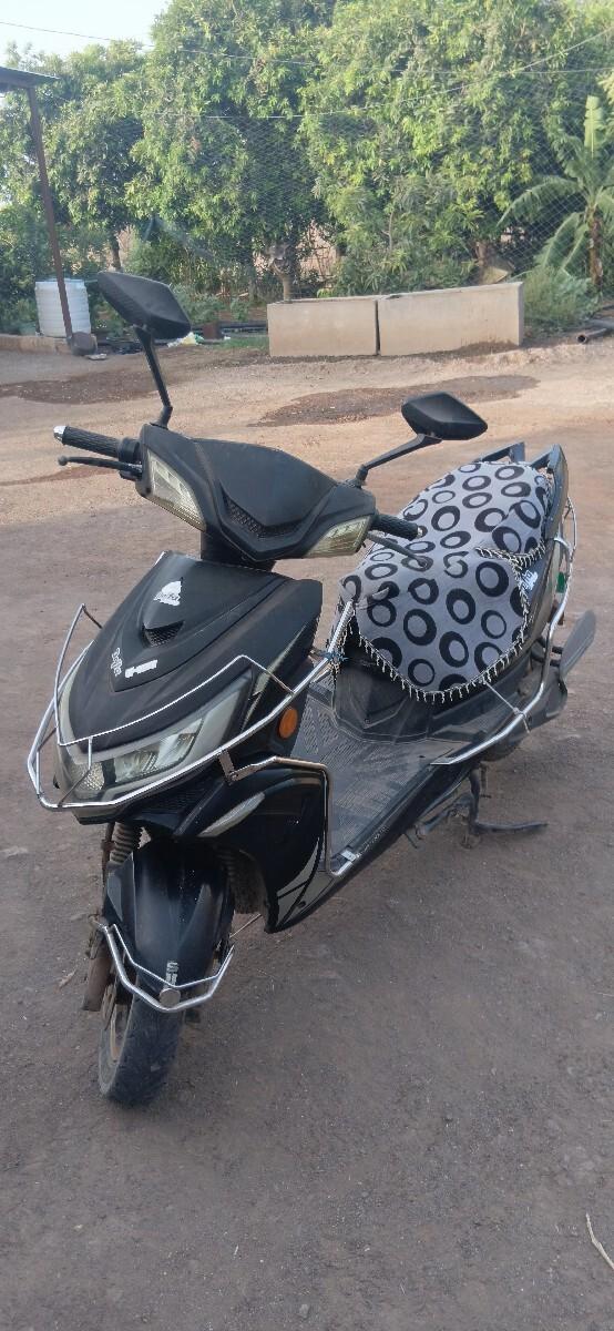 બેટરી વારી ગાડી વેચવાની છે