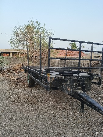 આ ટોલુ (લારી)વેચવાનું છે