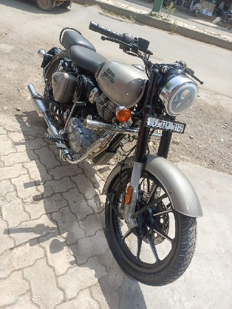 બુલેટ વેચવાનું છે