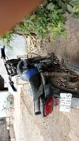 વેચવાની છે