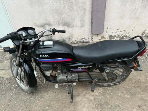 HERO SPLENDOR 2017 MODEL