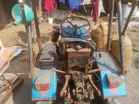 મીની ટ્રેક્ટર વેચવાનું છે