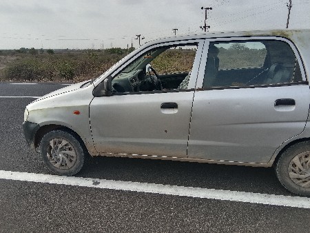 વેચવાની છે