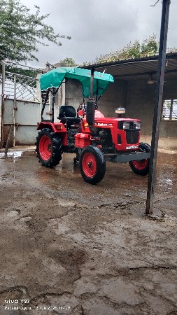 mahindra 215
