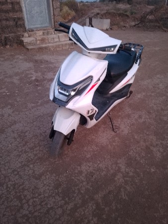 બેટરીવાળી સ્કુટી વેચવાની છે કનેક્શન