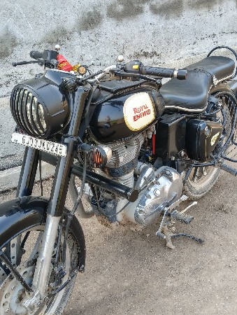 ક્લાસિક 350