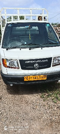 લોડીંગ વાહન કાર
