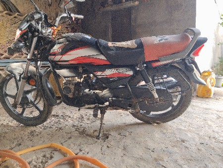 સીડી ડીલકસ છે