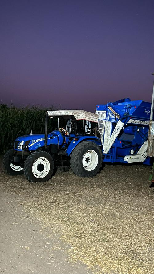 New Holland 6010 4x4 5510 .