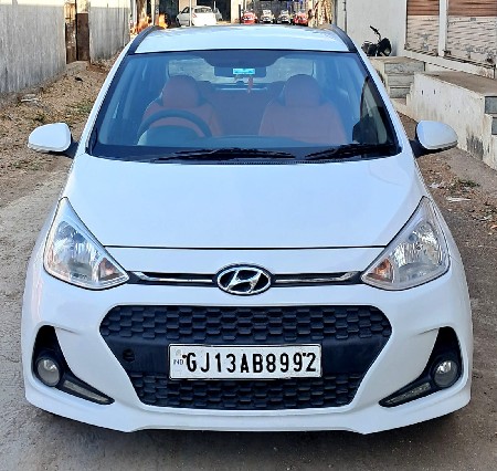 Hyundai i10 Grand Sportz Petrol