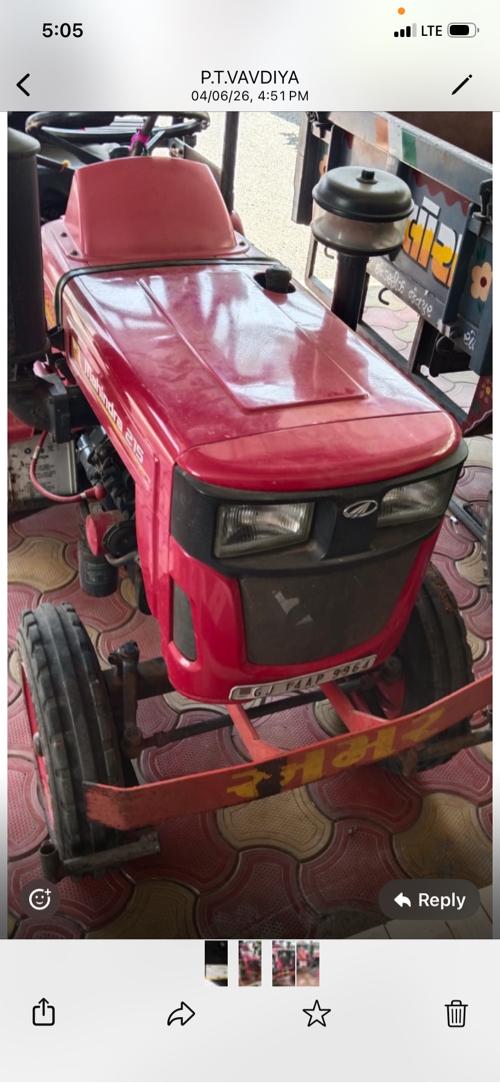 Mini trektr vetchvanu se Mahindra Yuvraj 215 28 ni jali