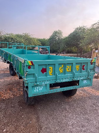 ટોલી વેચવાની છે