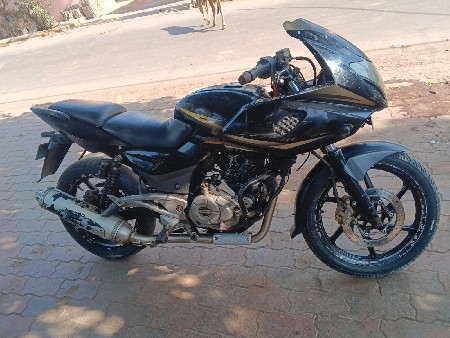વેચવાનું છે
