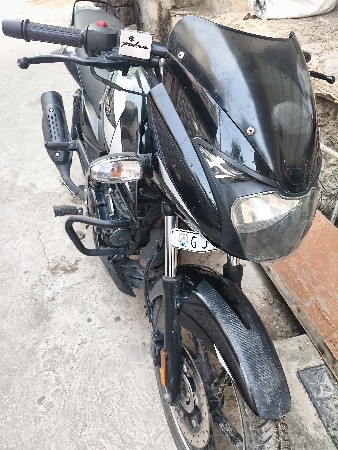 bajaj palsar 150cc