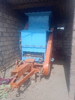 મગફળી નું થેસર વેચવાનું છે