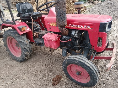 yuvraj tractor vesvanu se.