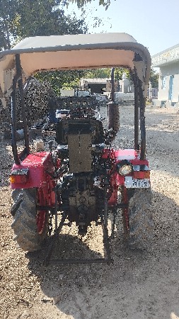 ટેક્ટર વેચવાનું છે