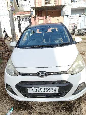કાર વેચવાની છે