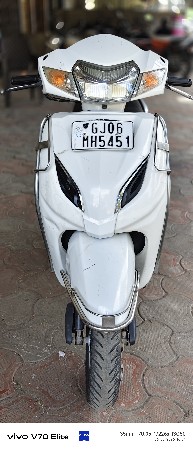 ગાડી વેચવા ની છે