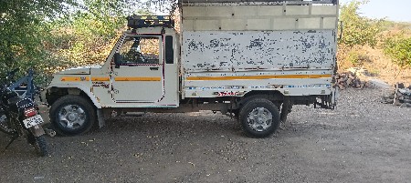 Bolero maxi truck