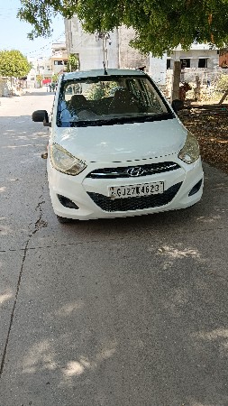 i10 પેટ્રોલ સીએનજી