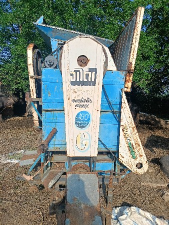 થ્રેશર વેચવાનું છે