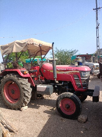 mahindra yuvo 475 Di