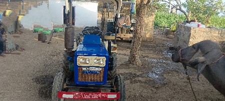 સ્વરાજ મીની ટેકટર વેચવાનું છે