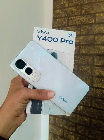 Vivo y400 Pro 5G 
warranty baki
