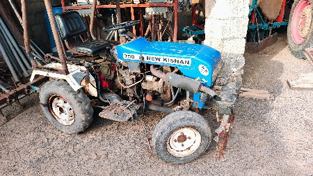 મીની ટ્રેકટર વેચવાનું શે