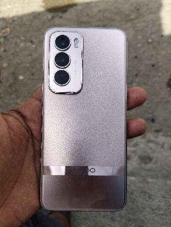 oppo Reno 12 pro