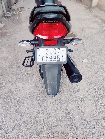 વેચવાનું છે.