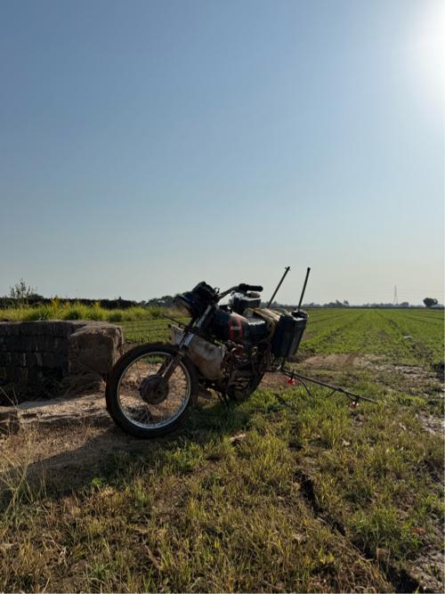 Suzuki  veshvani se       
leva varaj call kre khali time pass vara call no kare