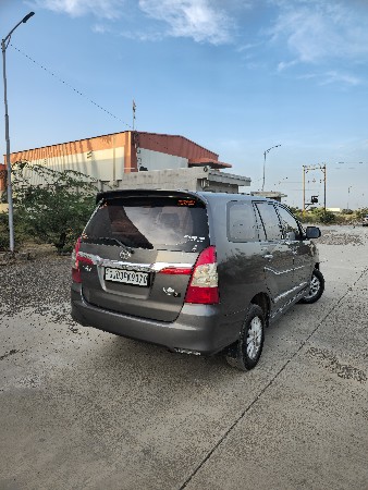 innova z model