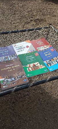 આ નવનીત 9 માં ધોરણની છે